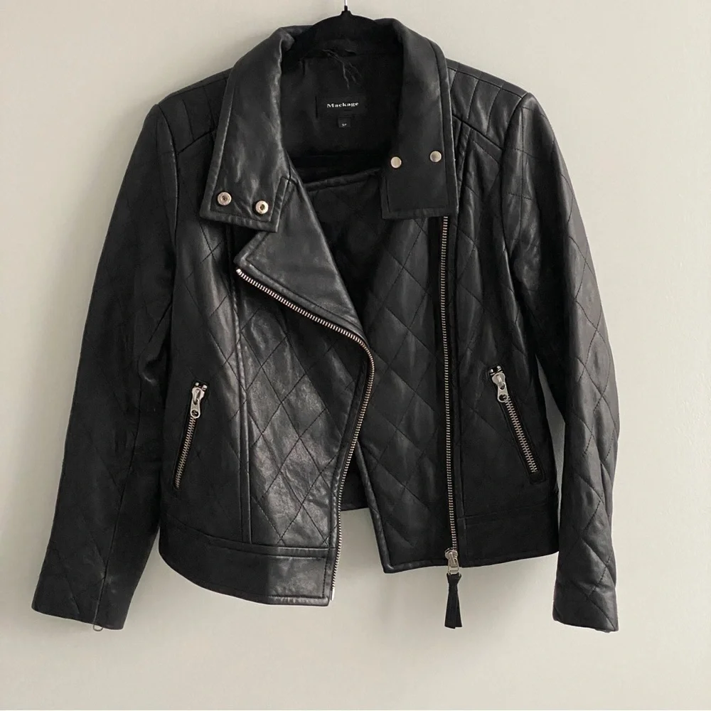 ⭐️HOST PICK⭐️ Mackage Leather Jacket - Picture 3 of 16